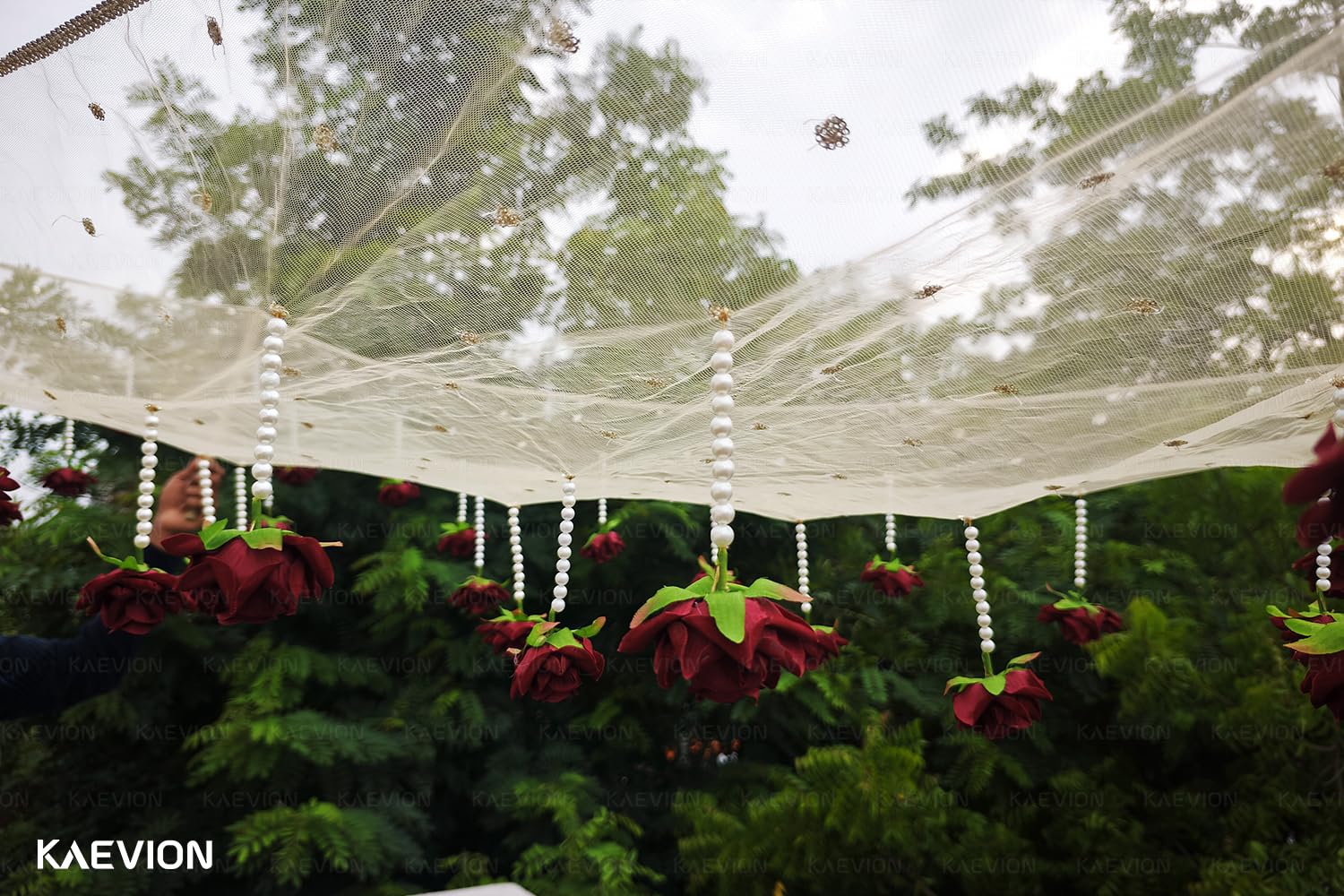 Kaevion Floral Net Bridal Chadar | Artificial Flower Odhani for Brides Mehendi, Haldi, Roka and Sangeet Function