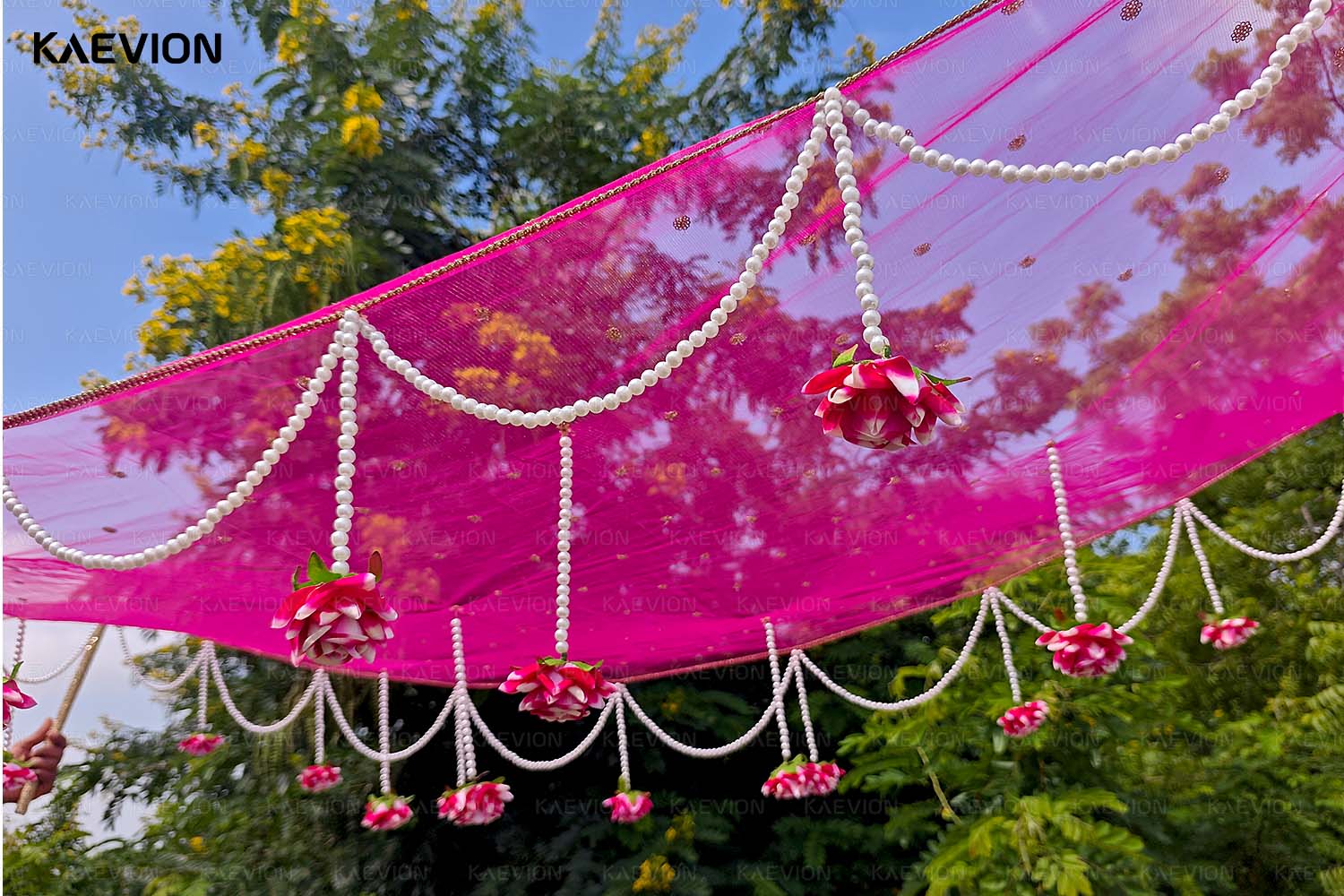 Kaevion Indian Bride Entry Canopy | Mandap Entry Chaddar | Flowers Chadar for Wedding Entry | Trending Decorations Garland Net Chadar