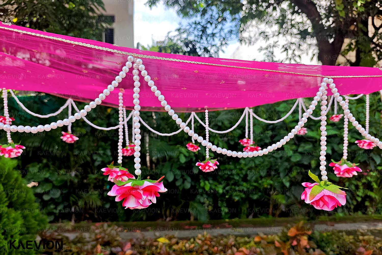 Kaevion Indian Bride Entry Canopy | Mandap Entry Chaddar | Flowers Chadar for Wedding Entry | Trending Decorations Garland Net Chadar