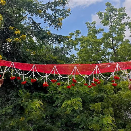 KAEVION Bridal Entry Phoolon ki Chaddar with Artificial Roses and Pearl Drops | Traditional Indian Wedding Bride Entry Canopy with Sticks | Net Wedding Chaddar for Haldi, Mehendi, Nikah